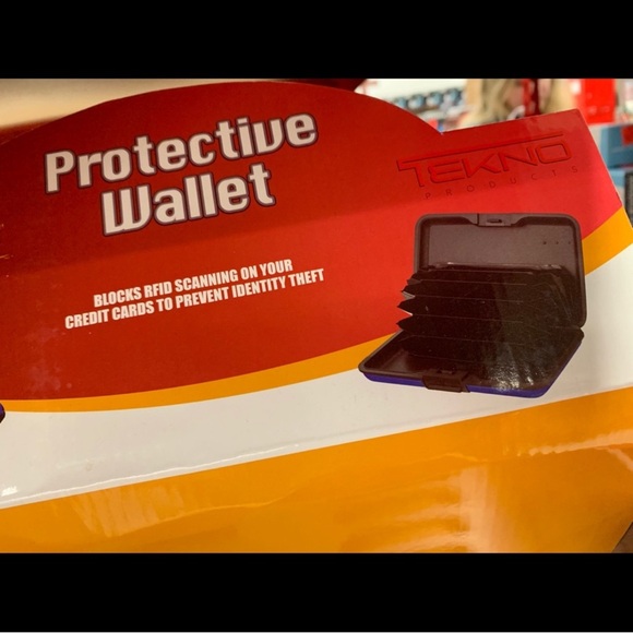 Protective Wallet - Blue - Picture 3 of 4